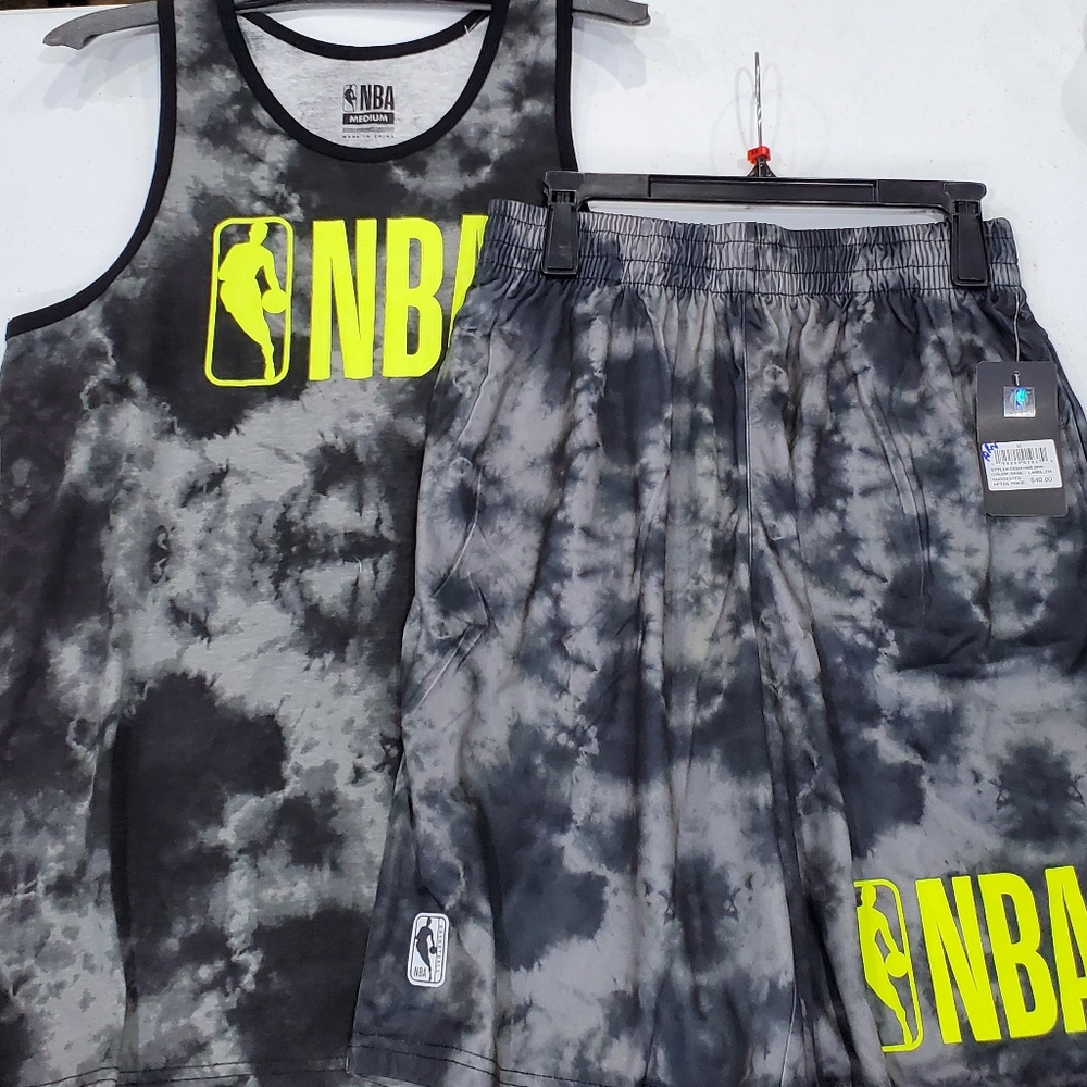 🆕️ NBA Tank - Picture 4 of 6